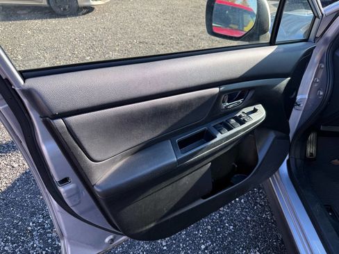 Used 2014 Subaru Crosstrek 2.0i Limited w/ Popular Package #2 image 23