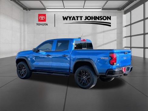 Used 2023 Chevrolet Colorado Trail Boss w/ Advanced Trailering Package AWD/4WD image 5