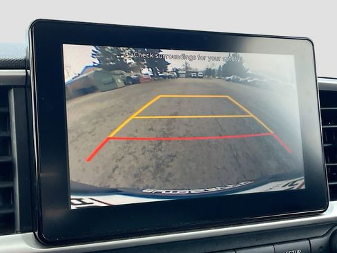 Used 2022 Hyundai Venue SEL w/ Cargo Package image 13