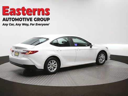 Used 2025 Toyota Camry LE FWD image 42