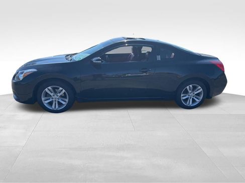 Used 2012 Nissan Altima 2.5 S w/ 2.5S Premium Pkg image 9