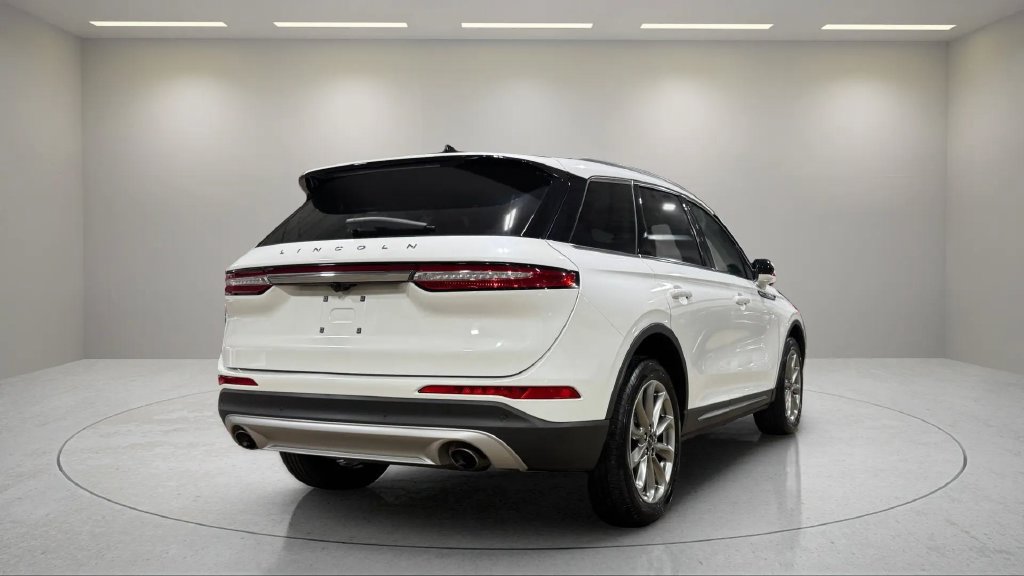 Certified 2020 Lincoln Corsair AWD w/ Premium Package image 3