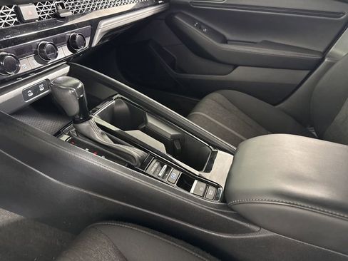 Used 2023 Honda Accord Sport image 24