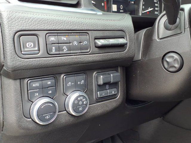 Used 2021 GMC Yukon Denali w/ Denali Ultimate Package AWD/4WD image 18