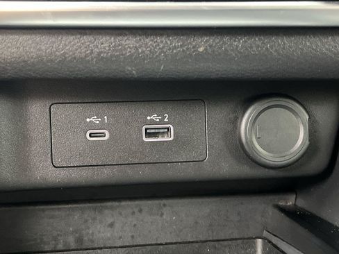Used 2023 Nissan Rogue SV AWD/4WD image 21