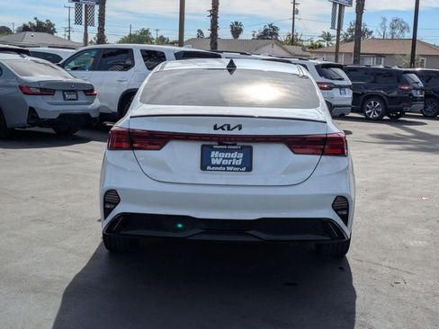 Used 2023 Kia Forte GT-Line image 9