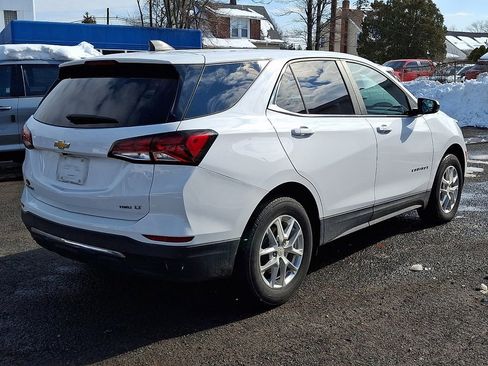 Used 2023 Chevrolet Equinox LT image 6