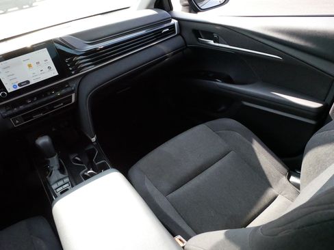 Certified 2025 Toyota Camry LE FWD image 11