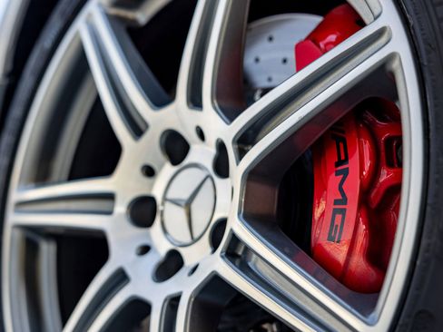 Used 2012 Mercedes-Benz SLS AMG AMG Coupe 2D image 38