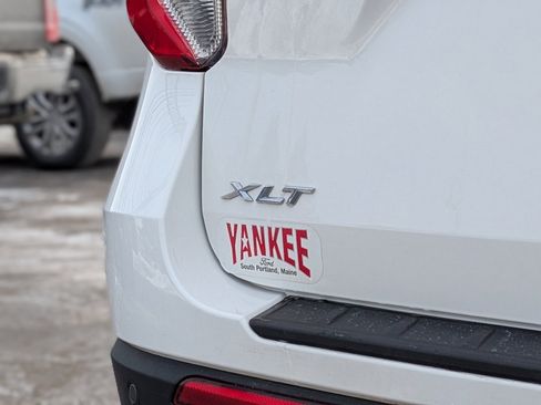 Certified 2022 Ford Explorer XLT w/ Equipment Group 202A image 13