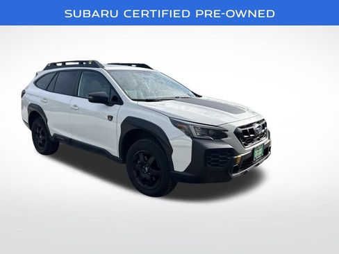 Used 2025 Subaru Outback Wilderness AWD/4WD image 4