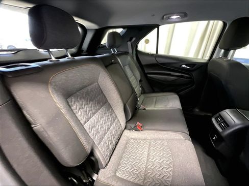 Used 2024 Chevrolet Equinox LT AWD/4WD image 15