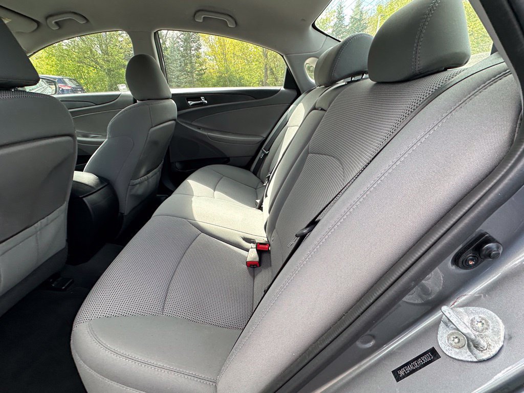 Used 2014 Hyundai Sonata GLS w/ Popular Equipment Group 2 FWD image 14