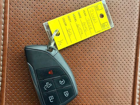 Used 2024 GMC Sierra 1500 Denali Ultimate image 34