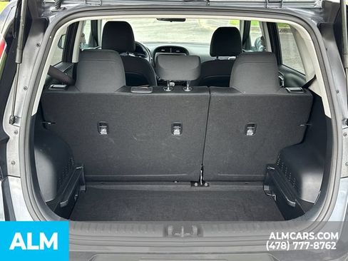Used 2025 Kia Soul LX w/ LX Technology Package FWD image 21