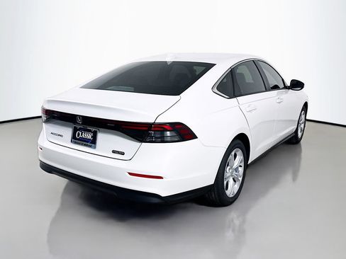 New 2026 Honda Accord LX image 7