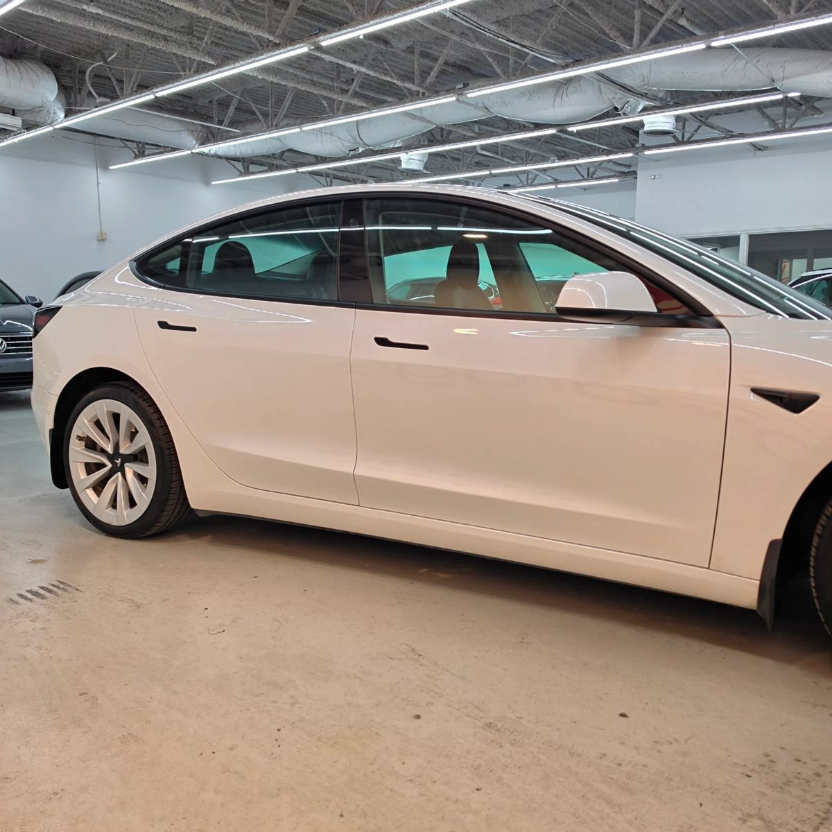Used 2021 Tesla Model 3 Long Range AWD/4WD image 7