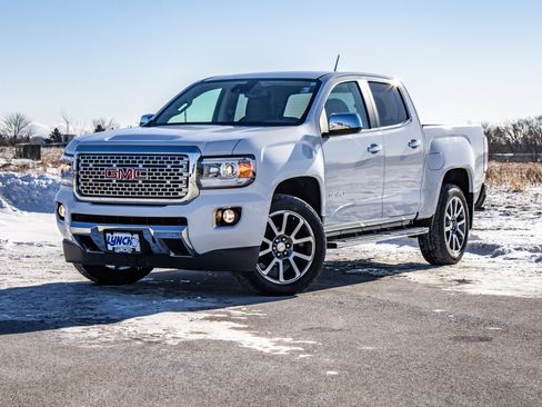 Used 2020 GMC Canyon Denali image 42