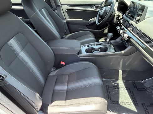 Used 2026 Honda Civic Sport image 9