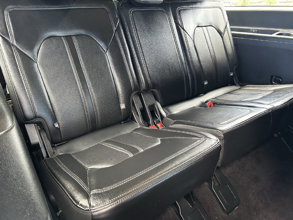 Used 2020 Ford Expedition Max Limited RWD image 13