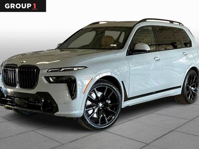 New 2026 BMW X7 xDrive40i w/ M Sport Package