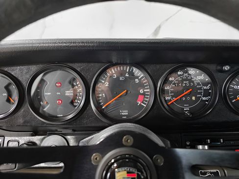 Used 1987 Porsche 911 Carrera RWD image 43