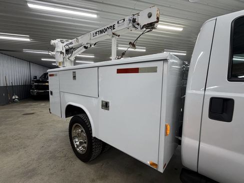 Used 2016 Ford F450 XL w/ Power Equipment Group image 16