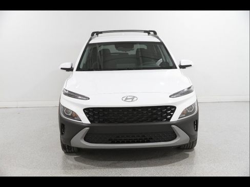 Certified 2023 Hyundai Kona SEL image 2