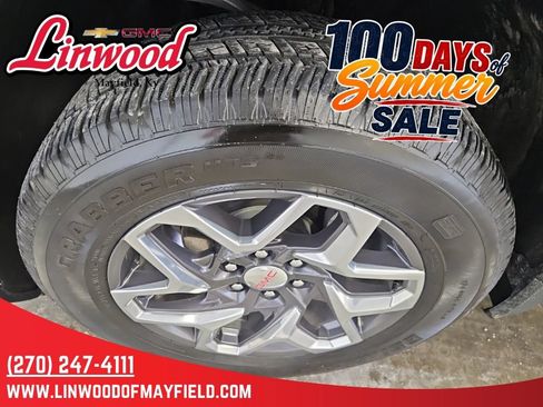 Used 2024 GMC Sierra 1500 SLT w/ SLT Premium Plus Package AWD/4WD image 6