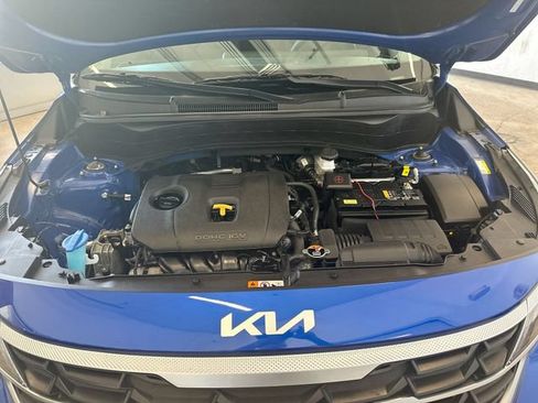 Certified 2024 Kia Seltos LX AWD/4WD image 19
