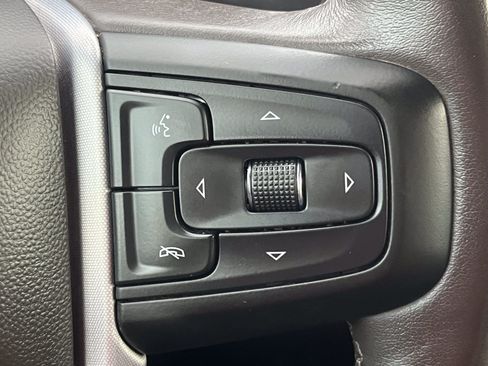 Used 2021 GMC Yukon XL SLT w/ SLT Luxury Package AWD/4WD image 19