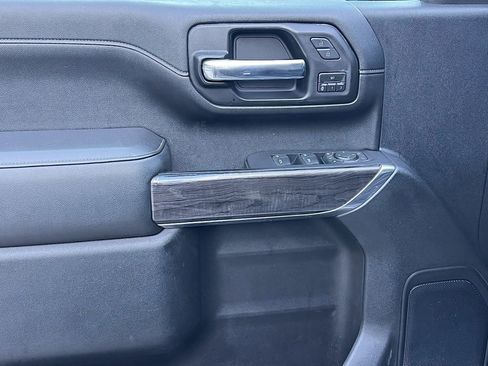 Used 2020 Chevrolet Silverado 2500 LTZ w/ LTZ Texas Edition image 25