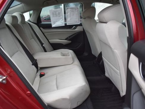 Used 2018 Honda Accord LX image 34