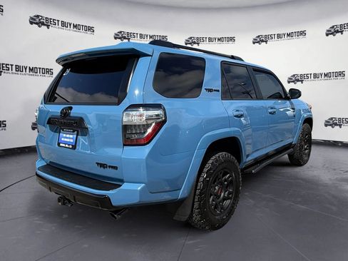 Used 2018 Toyota 4Runner 4WD image 8