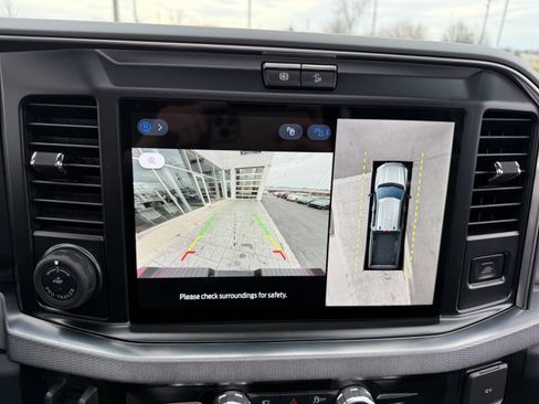 Used 2025 Ford F450 Platinum w/ Platinum Plus Package image 24