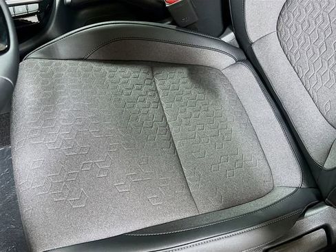 New 2026 Kia Seltos S FWD image 20