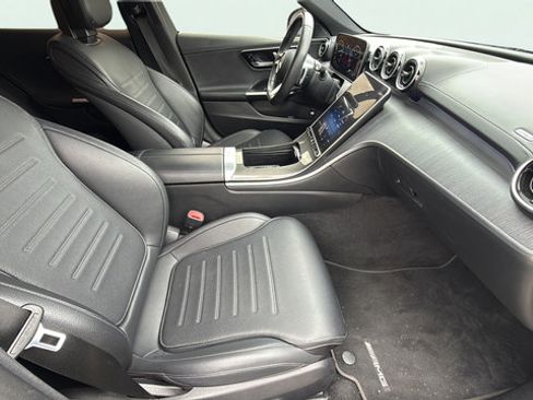 Used 2023 Mercedes-Benz C 300 Sedan image 22