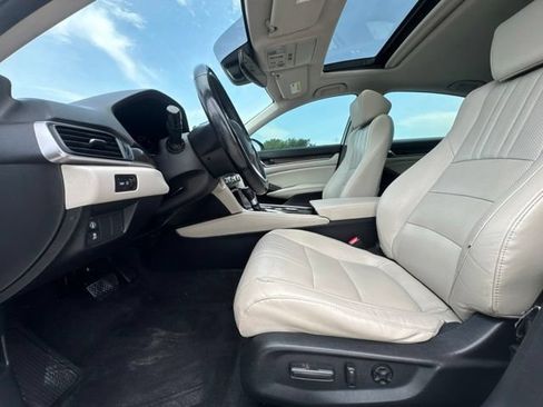 Used 2020 Honda Accord EX-L image 2