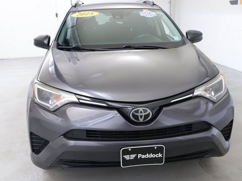 Used 2018 Toyota RAV4 LE image 2