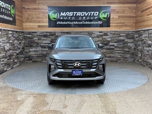 Certified 2026 Hyundai Tucson SE image 3