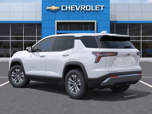 New 2026 Chevrolet Equinox LT w/ LPO, Floor Liner Package FWD image 3