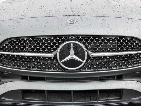 Used 2023 Mercedes-Benz C 300 Sedan image 10