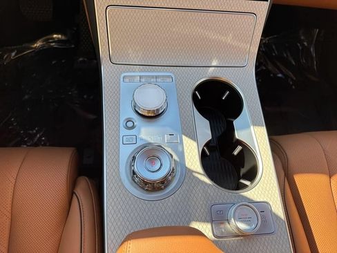 New 2026 Genesis GV80 2.5T Prestige AWD/4WD image 31