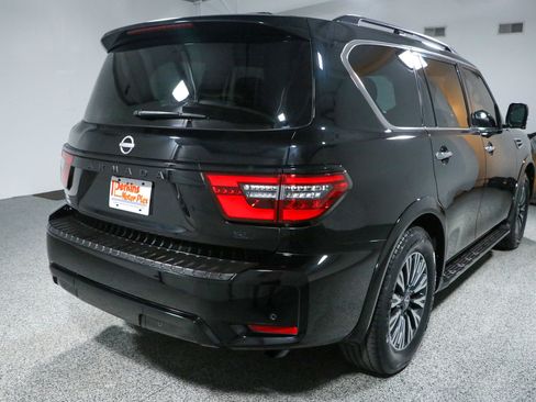 Used 2023 Nissan Armada SL w/ Midnight Edition Package RWD image 7