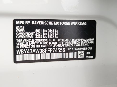 Used 2023 BMW i4 eDrive35 w/ Premium Package RWD image 41