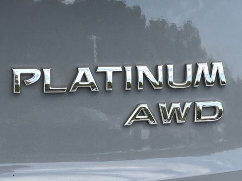 Certified 2022 Nissan Rogue Platinum w/ Head-Up Display Package image 27