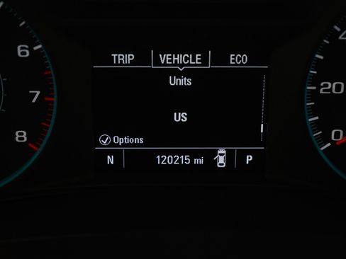 Used 2019 Chevrolet Malibu LT w/ Leather Package FWD image 23