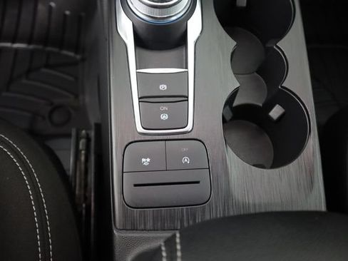 Certified 2024 Ford Escape Active AWD/4WD image 54