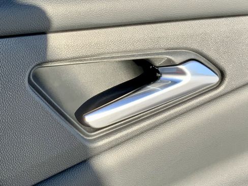 New 2026 Chevrolet Traverse LT w/ LPO, Floor Liner Package image 53