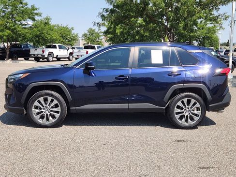 Used 2022 Toyota RAV4 XLE Premium AWD/4WD image 37